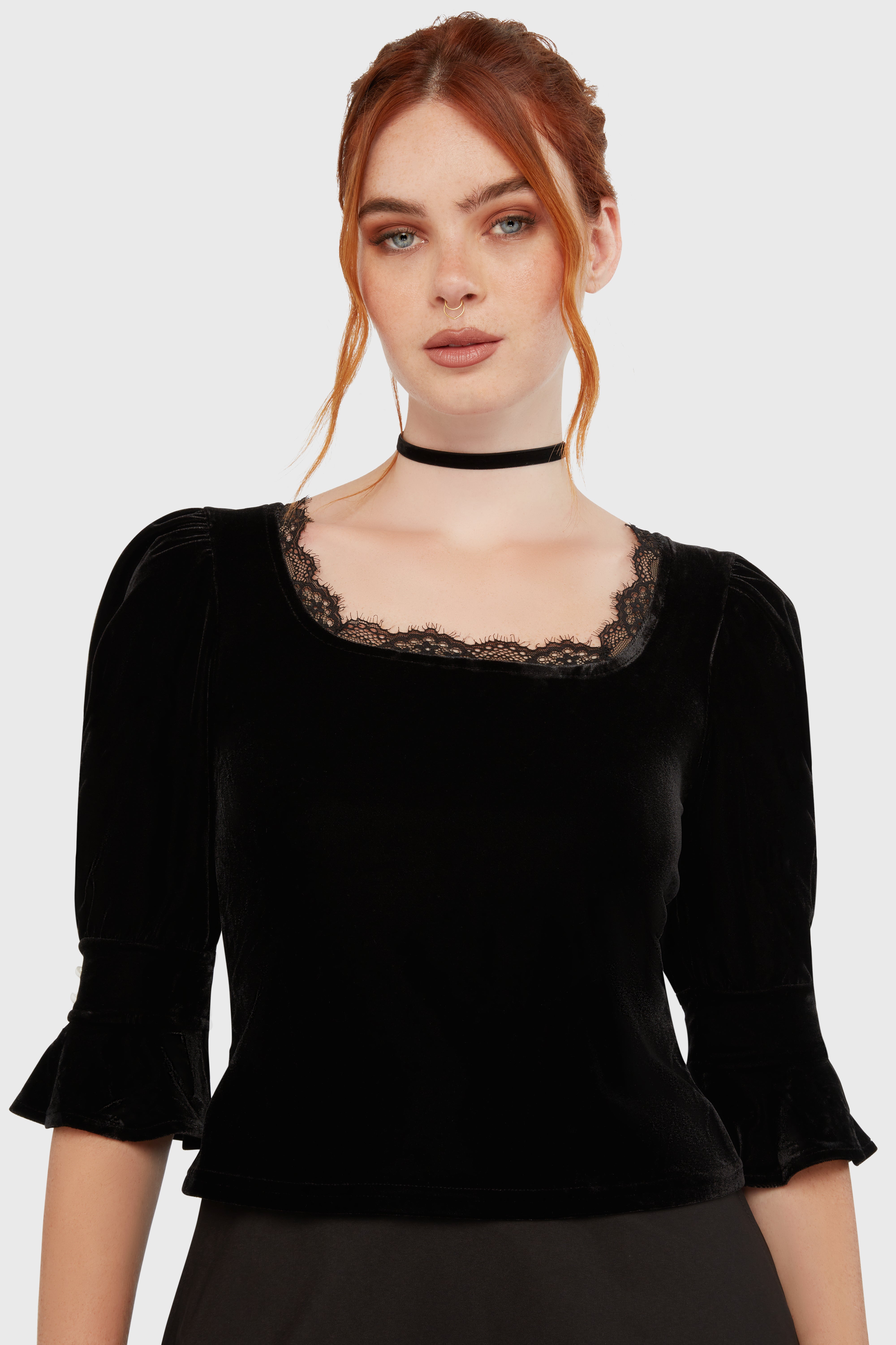 美品　メゾンドドルチェ　プルオーバー　トップス soft velvet　2025 Dottie Dottie Velvet Top | Killstar