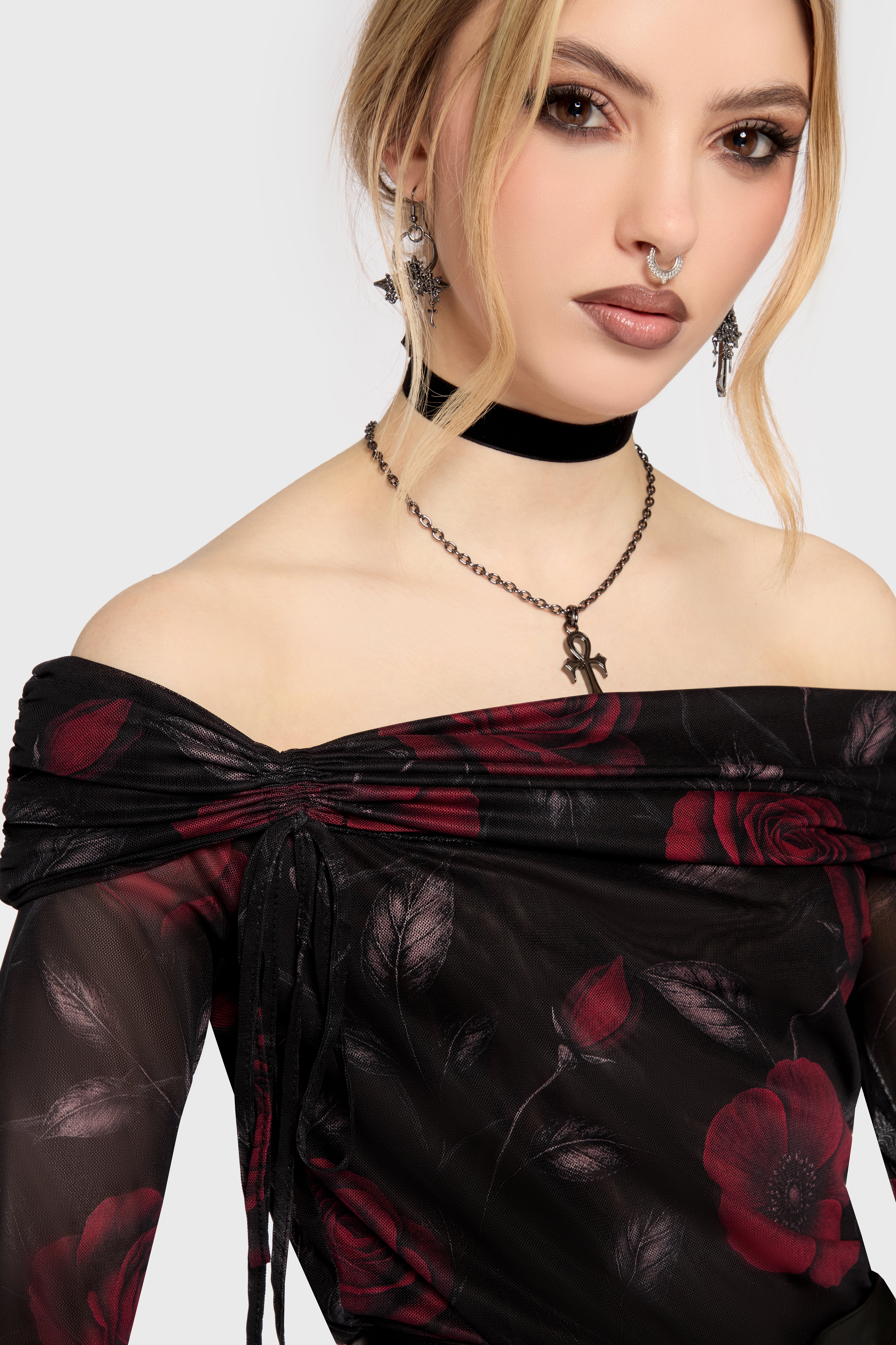 Fawnelle Off The Shoulder Top | Killstar