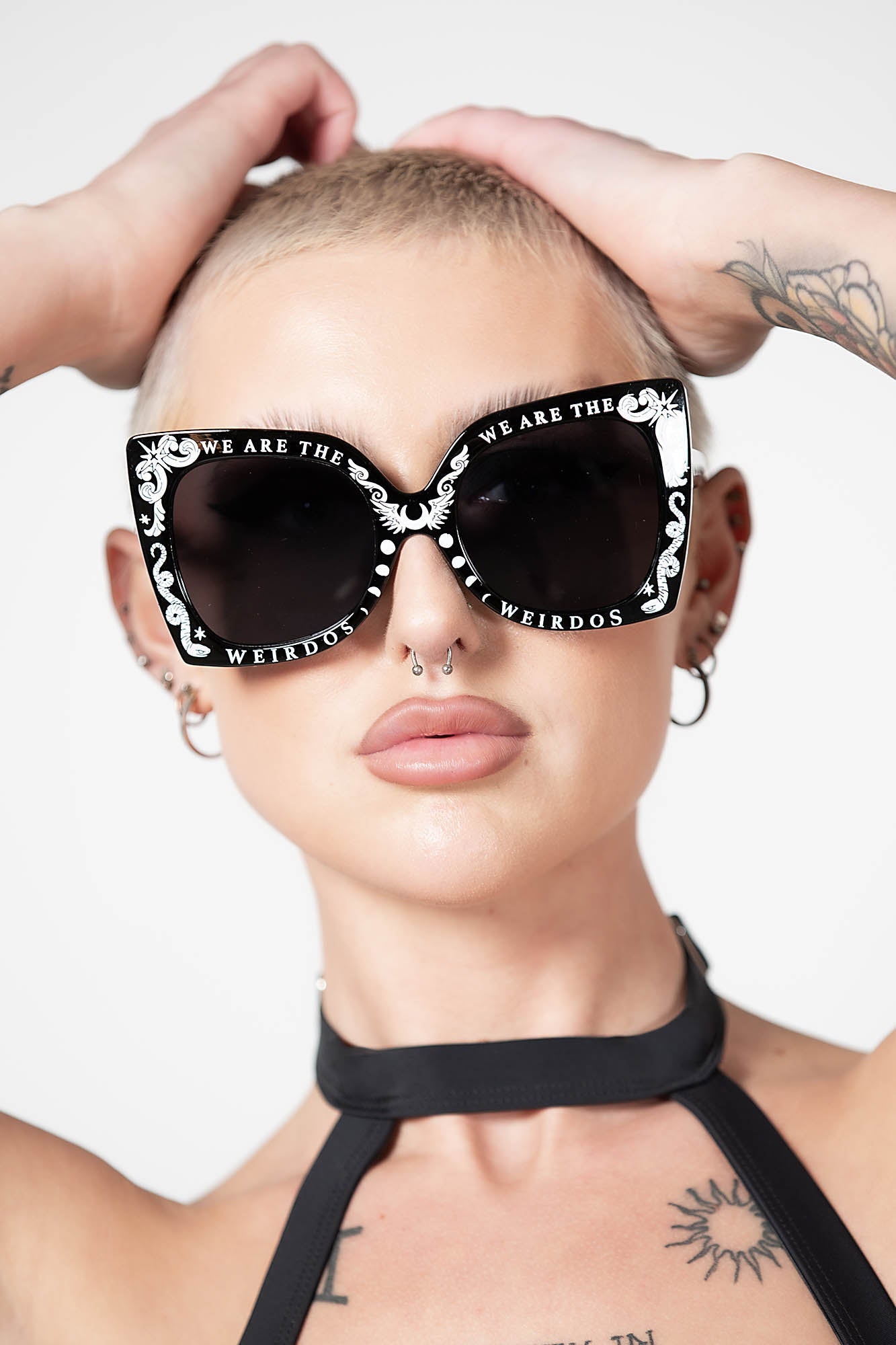 New Diamond-encrusted Large Thick Frame Square Sunglasses Women