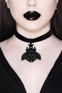 Bee Unique Choker - Resurrect