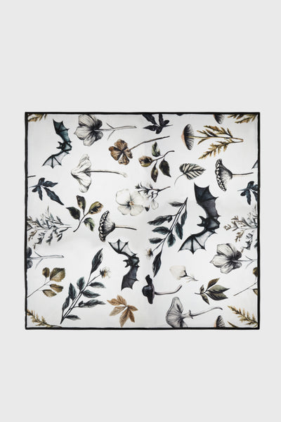 Blackthorn Printed Fleece Blanket