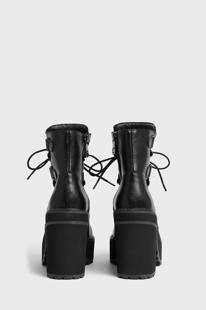 Broom Rider Boots [B]
