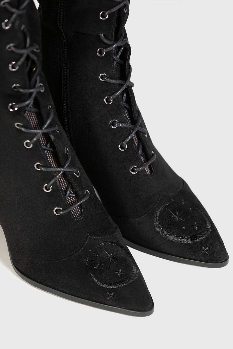 Evening Hill Boots