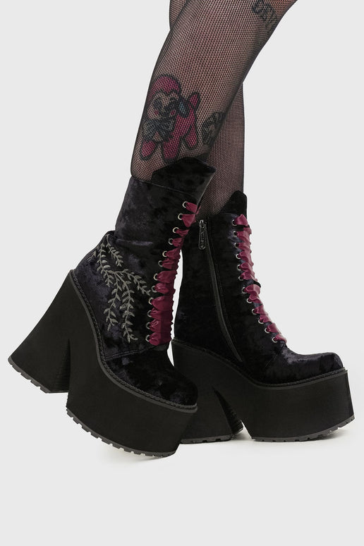 Gothic Boots | Gothic High Heel & Platform Boots | Killstar