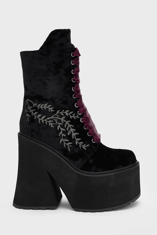 Gothic Boots | Gothic High Heel & Platform Boots | Killstar