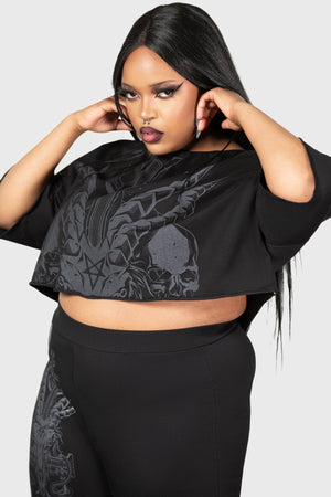 Plus Size Crop Tops: 11 Options For A Night Out