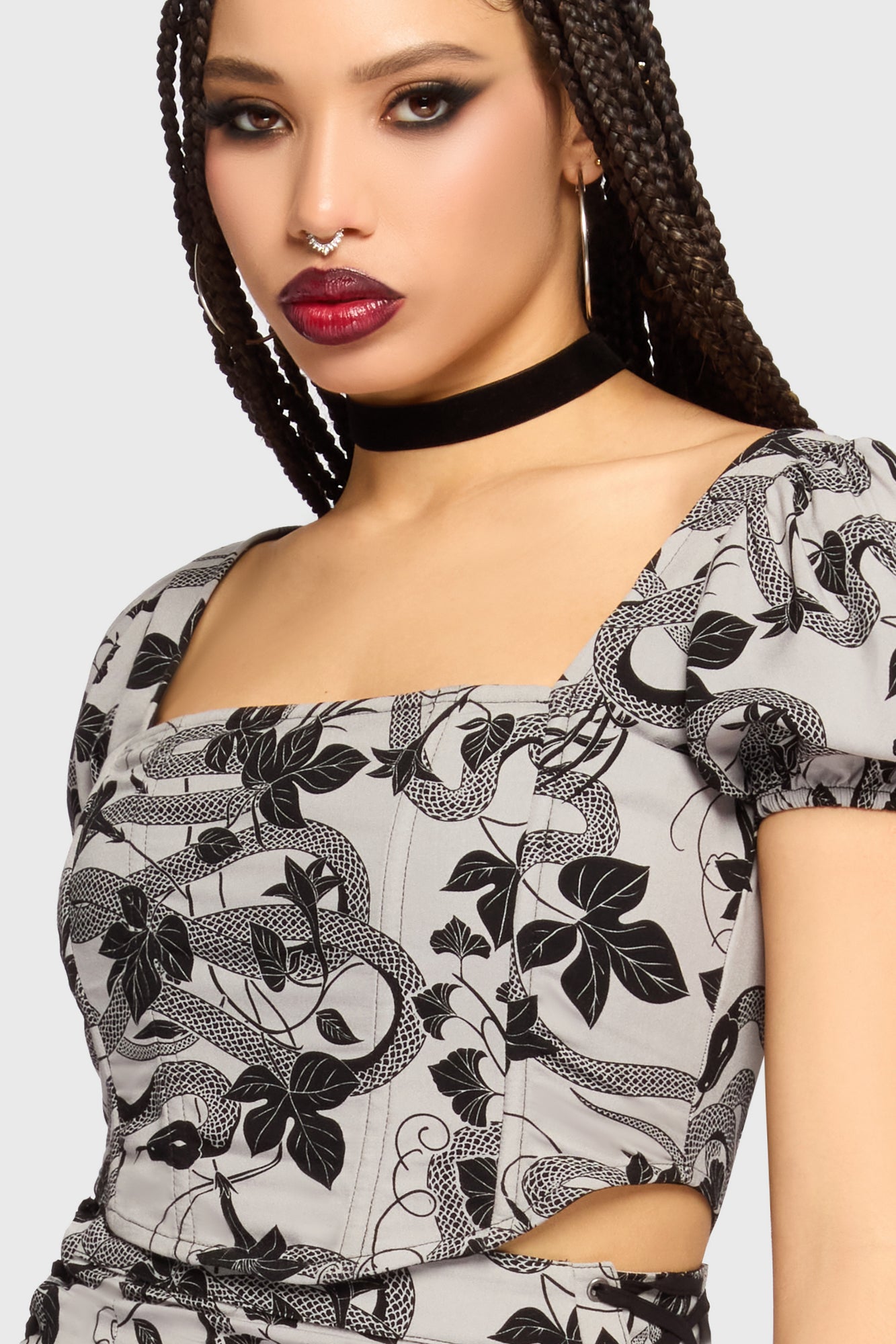 Venomous Rose Puffed Sleeve Corset Top ‐ KILLSTAR