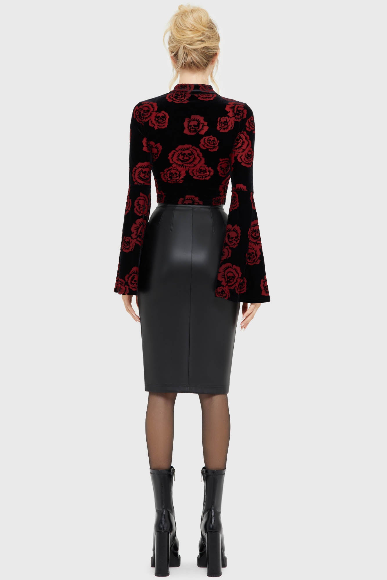 Wicked Wisteria Skirt ‐ KILLSTAR