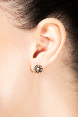Daisy Skull Earrings