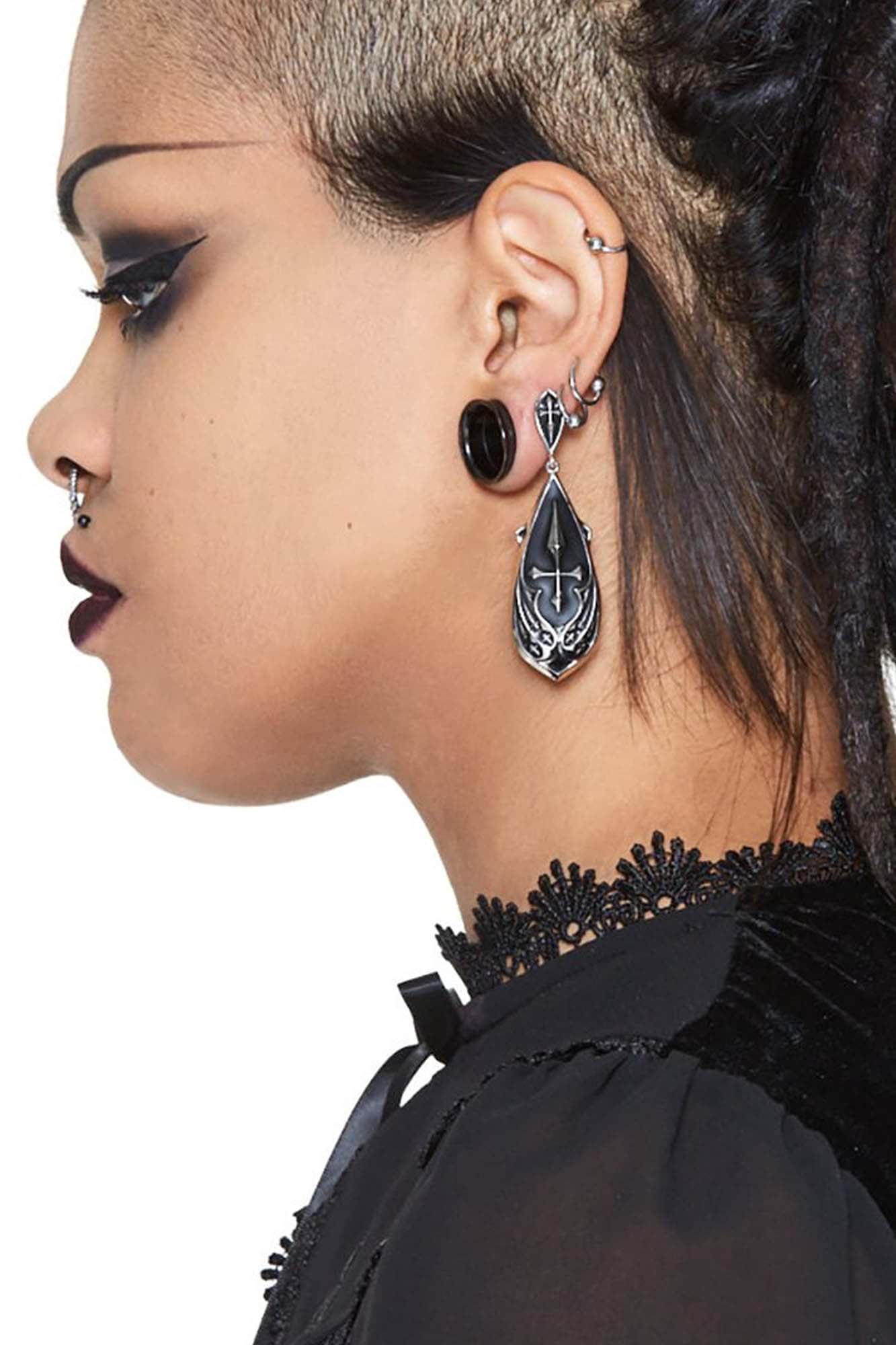 Faith's earrings 2024