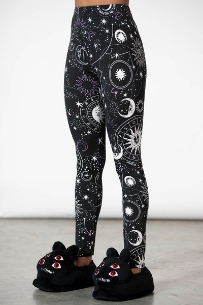Find Out Where To Get The Pants  Galaxy leggings, Elastic leggings, Style