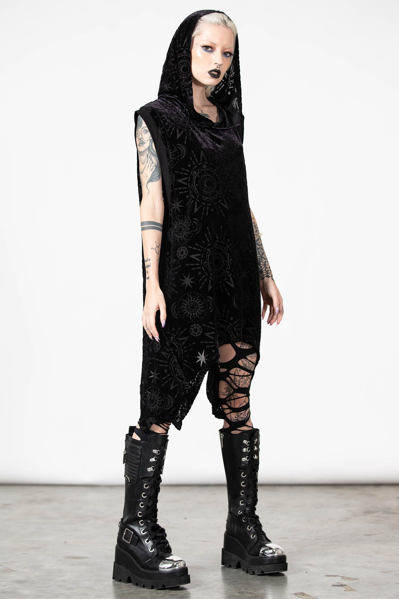 Truthsayer Burnout Hooded Vest | Killstar